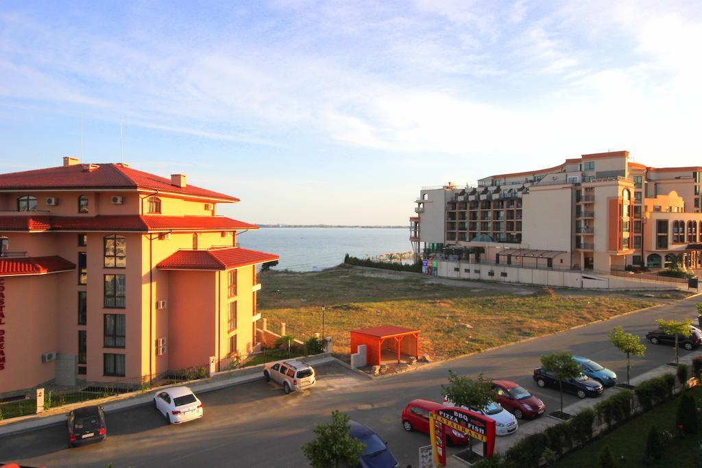 Menada Sky Dreams Apartments Sveti Vlas Exteriör bild