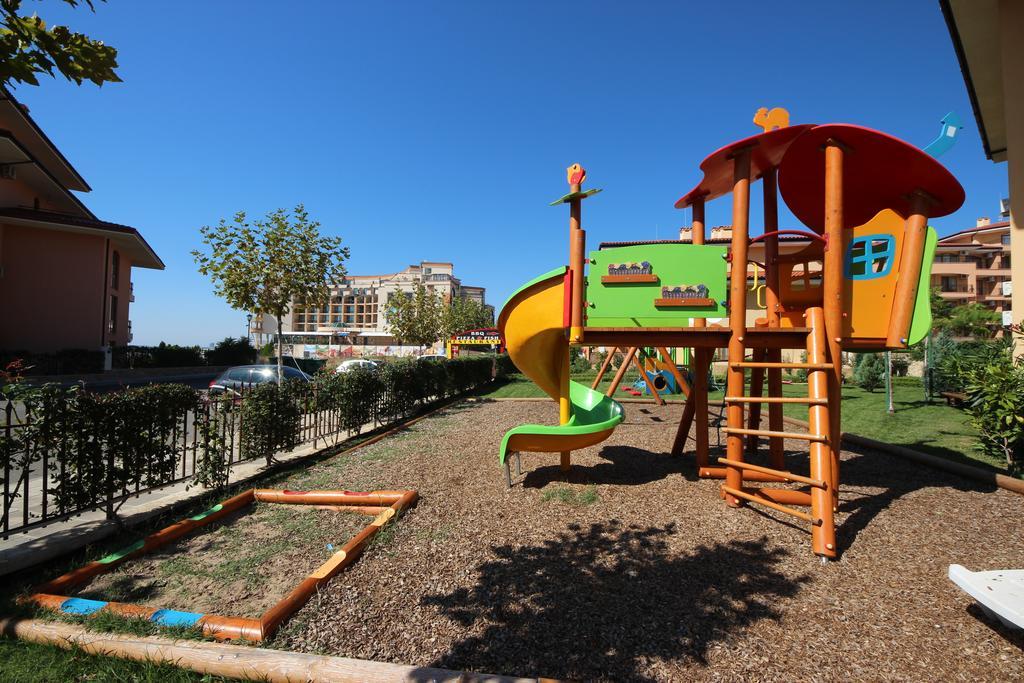 Menada Sky Dreams Apartments Sveti Vlas Exteriör bild