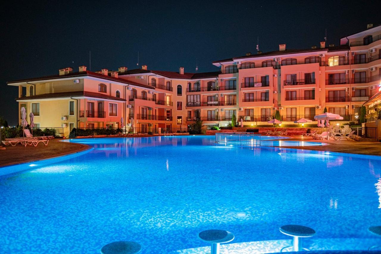 Menada Sky Dreams Apartments Sveti Vlas Exteriör bild