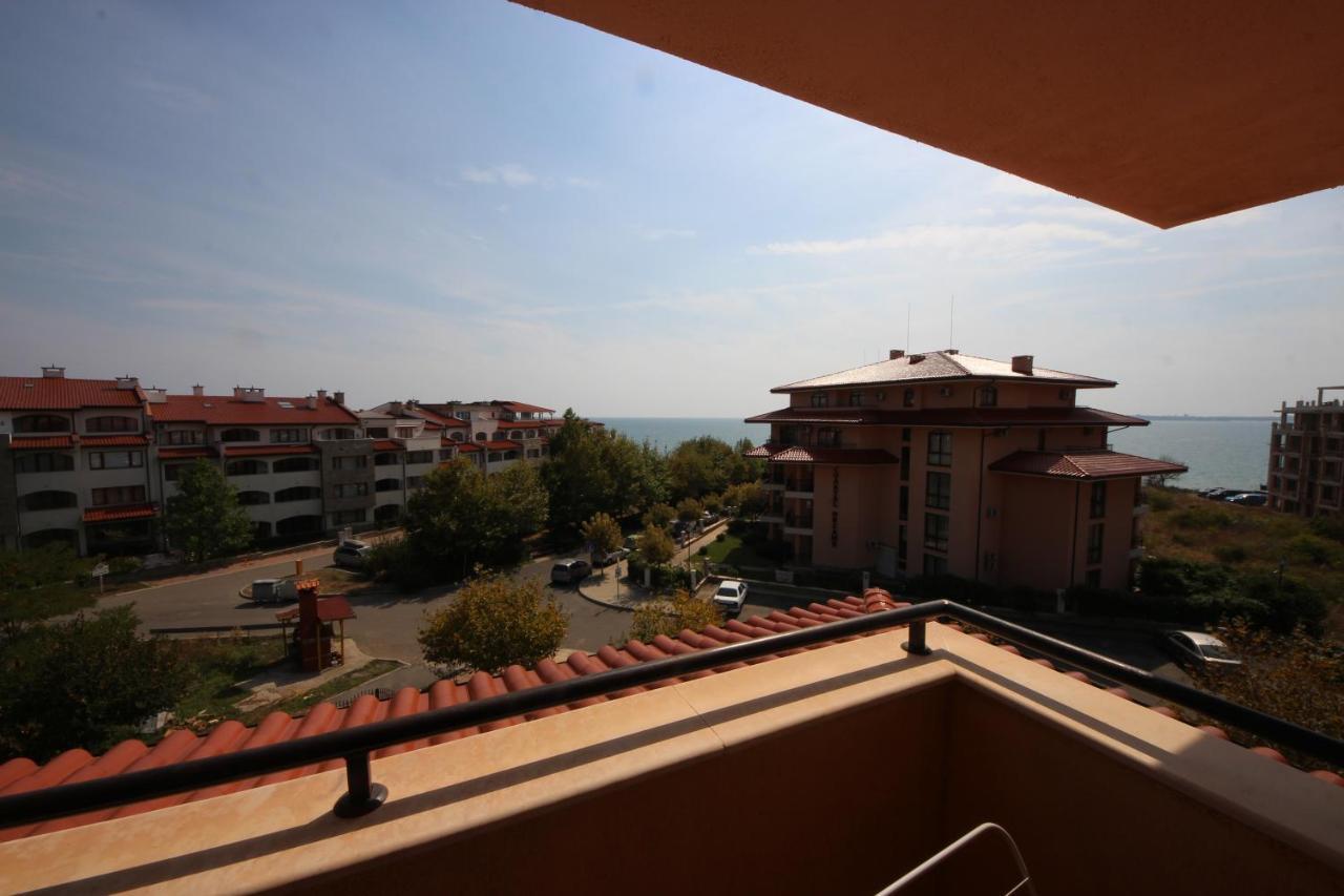 Menada Sky Dreams Apartments Sveti Vlas Exteriör bild