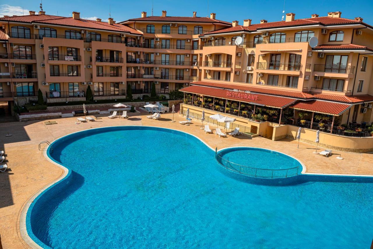 Menada Sky Dreams Apartments Sveti Vlas Exteriör bild