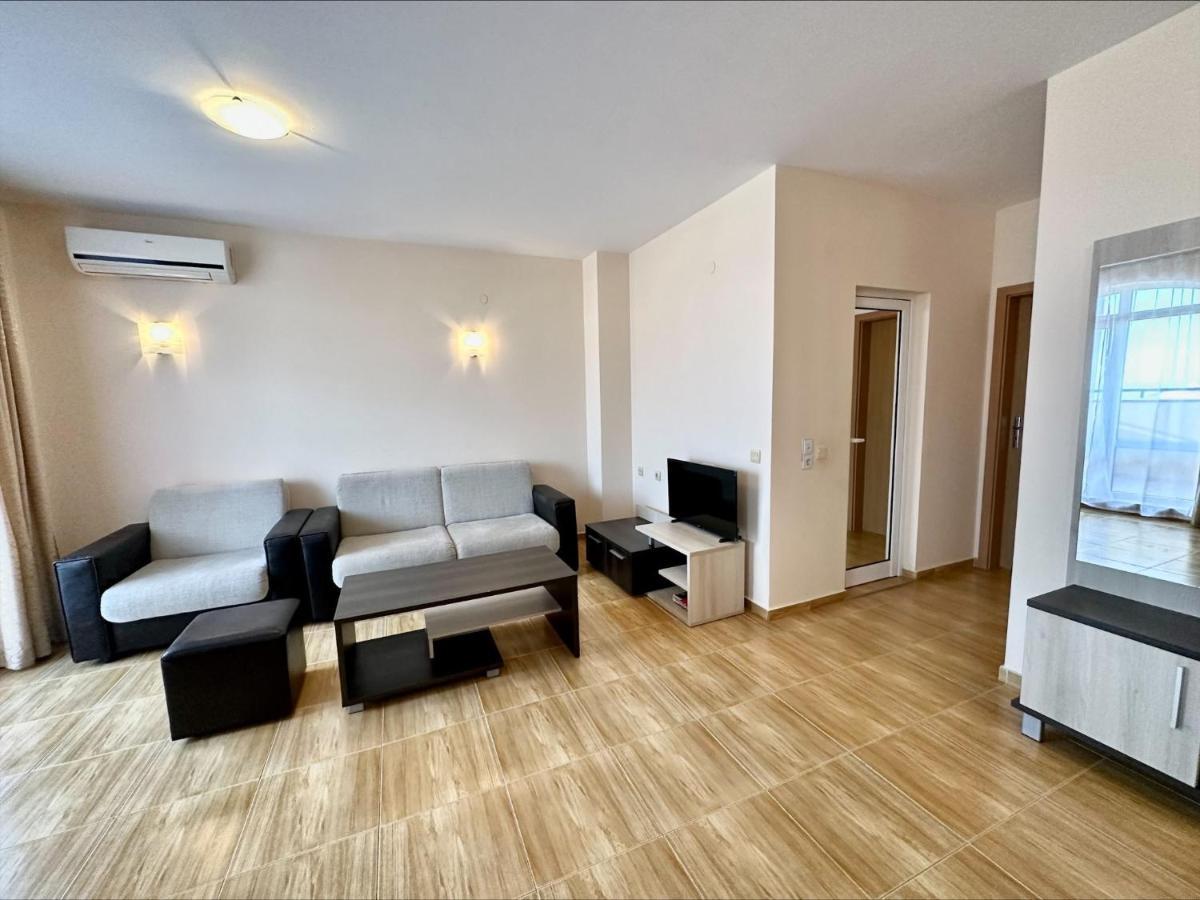 Menada Sky Dreams Apartments Sveti Vlas Exteriör bild
