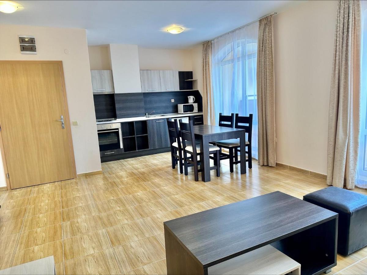 Menada Sky Dreams Apartments Sveti Vlas Exteriör bild